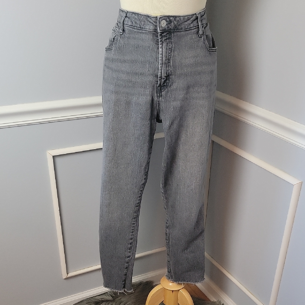 OLD‎ NAVY High Rise Vintage Slim Stretch Straight Leg Cropped Raw Hem Jeans 16